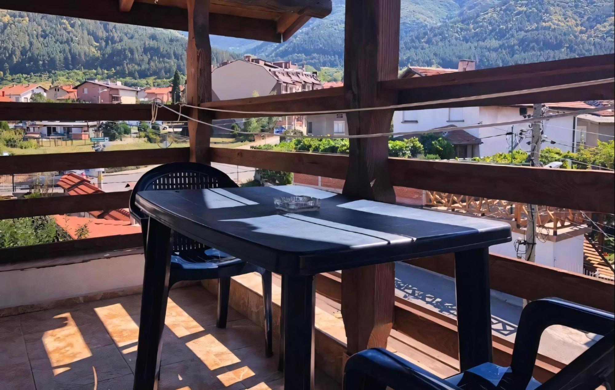 Alpin Guest House Saparewa Banja Exterior foto