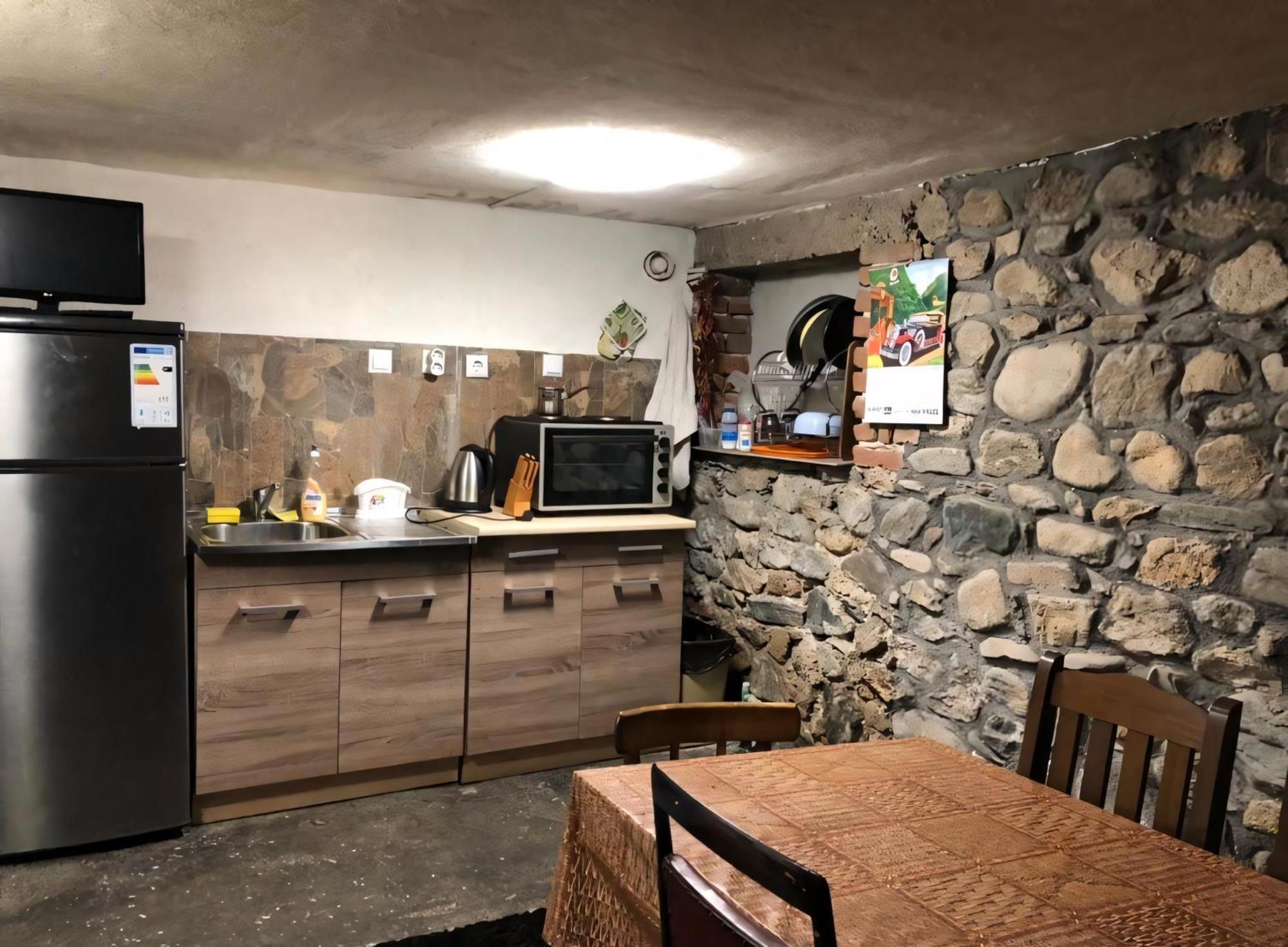 Alpin Guest House Saparewa Banja Exterior foto