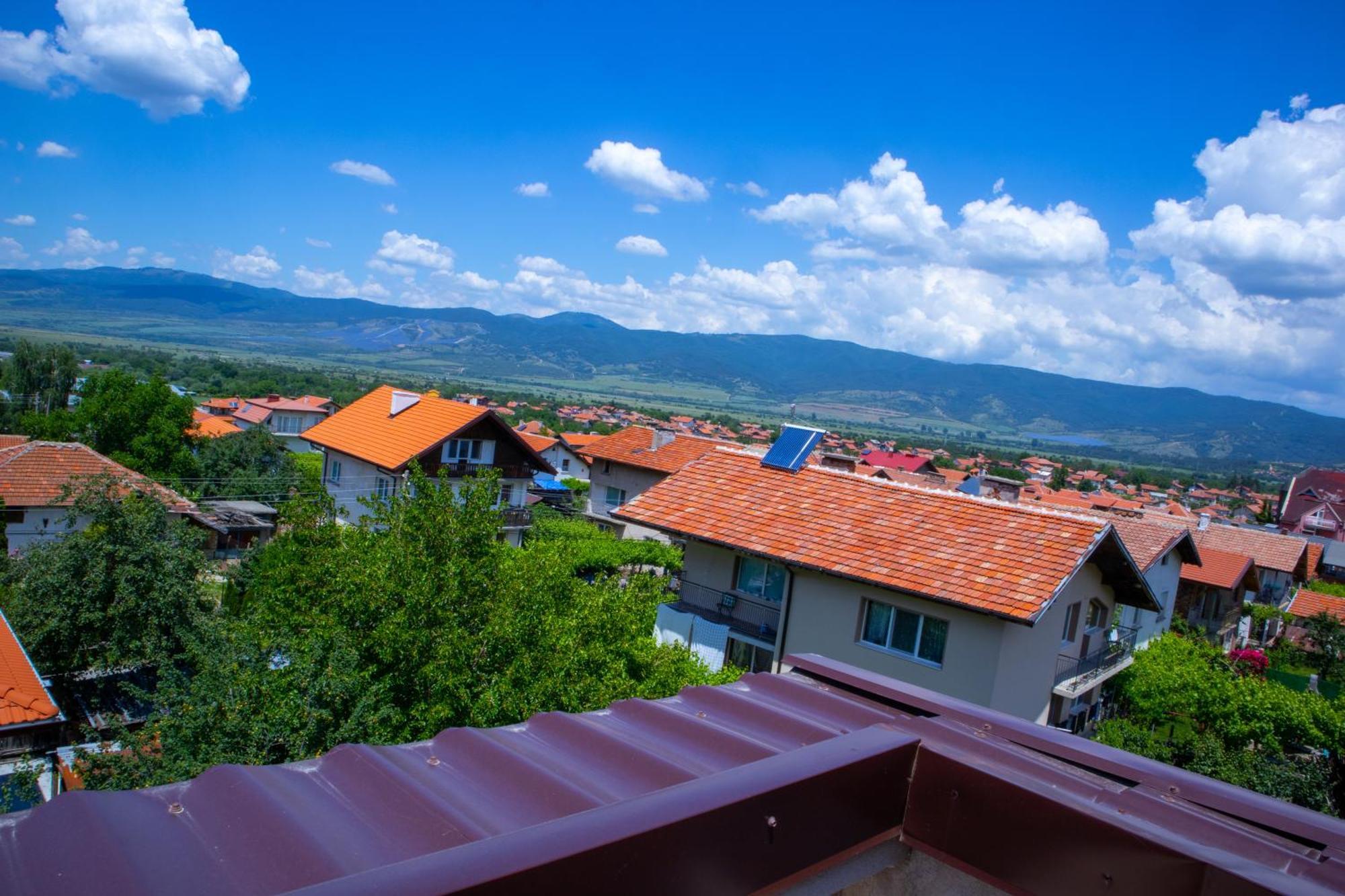 Alpin Guest House Saparewa Banja Exterior foto