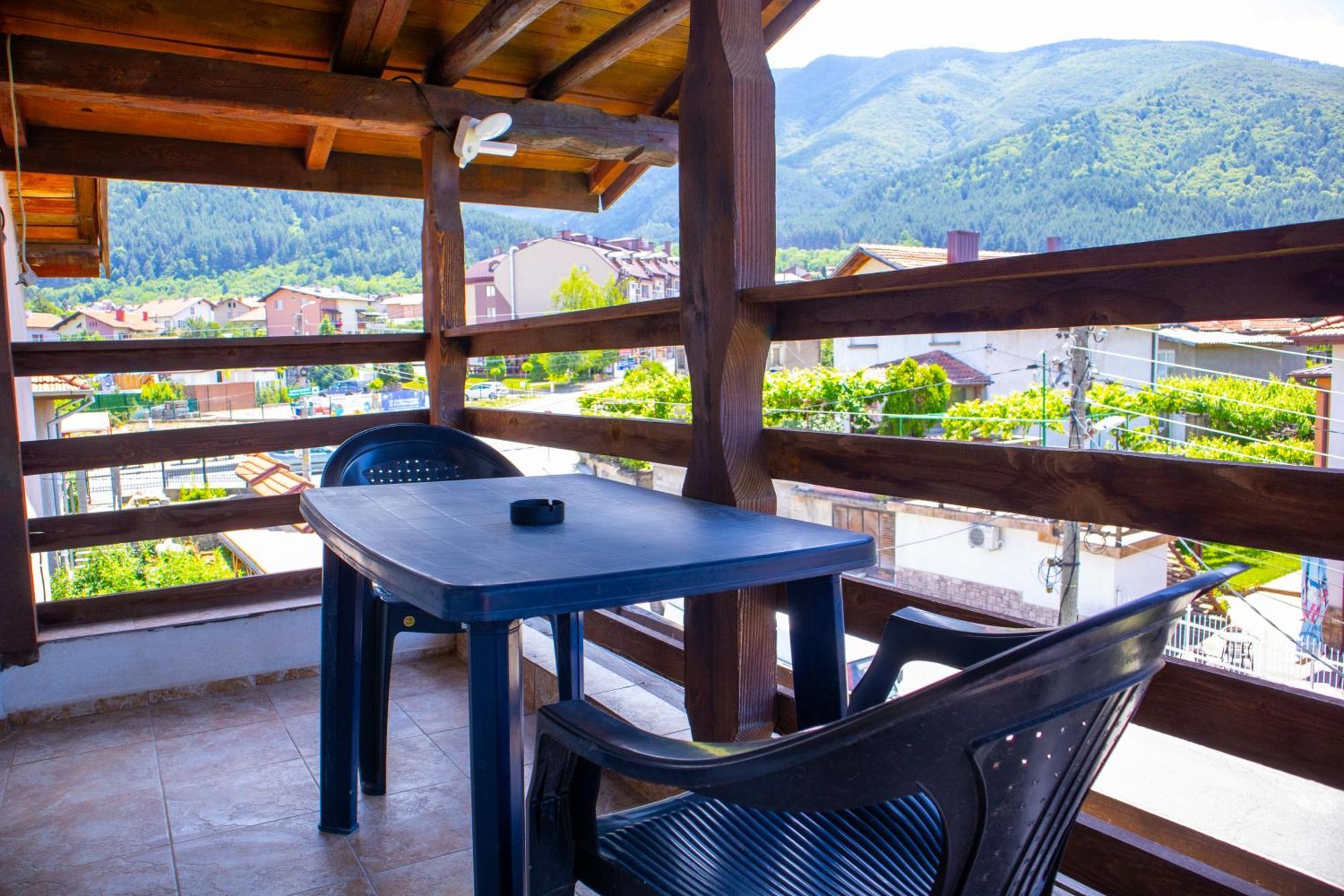 Alpin Guest House Saparewa Banja Exterior foto